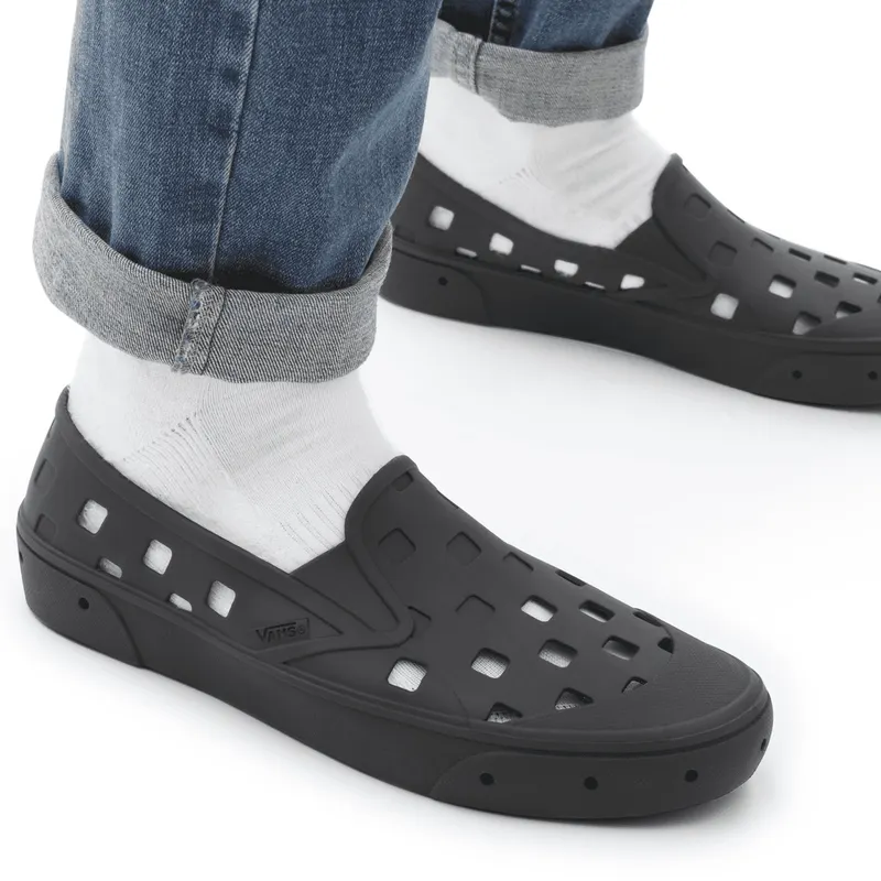 VANS Slip-on Trk Zwart (VN0A5HF8BLK)