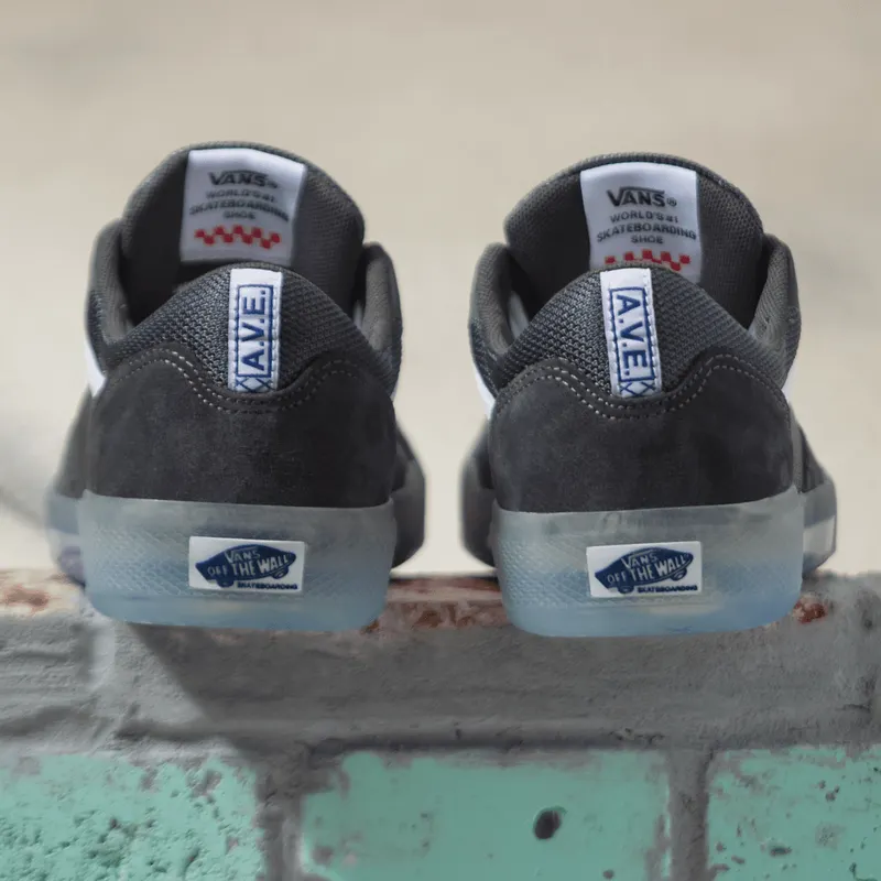 VANS Ave Grijs (VN0A5JIBACP)