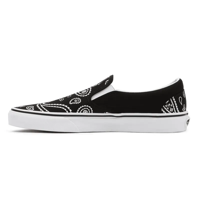 VANS Peace Paisley Classic Slip-on Zwart (VN0A5JMHB0E)