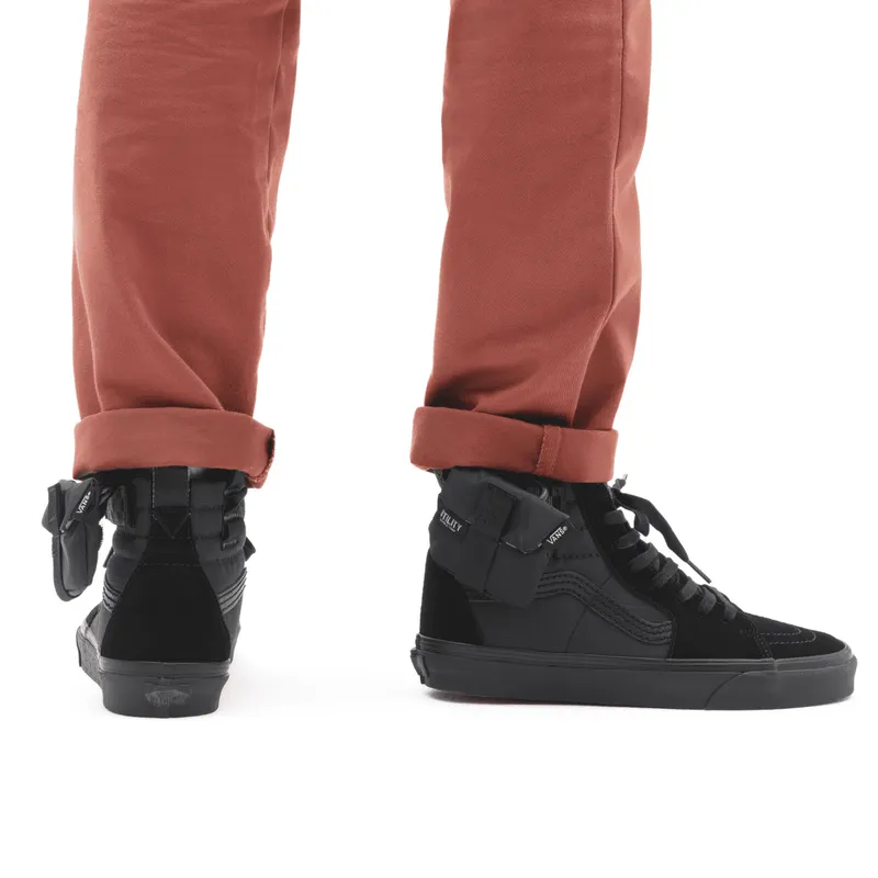 VANS Sk8-hi Cmty-schoen Zwart (VN0A5JMOBKA)