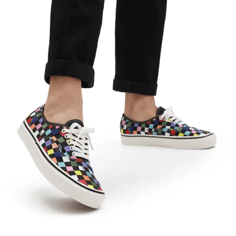 VANS Anaheim Factory Authentic 44 Dx Zwart (VN0A5KX4AWC)