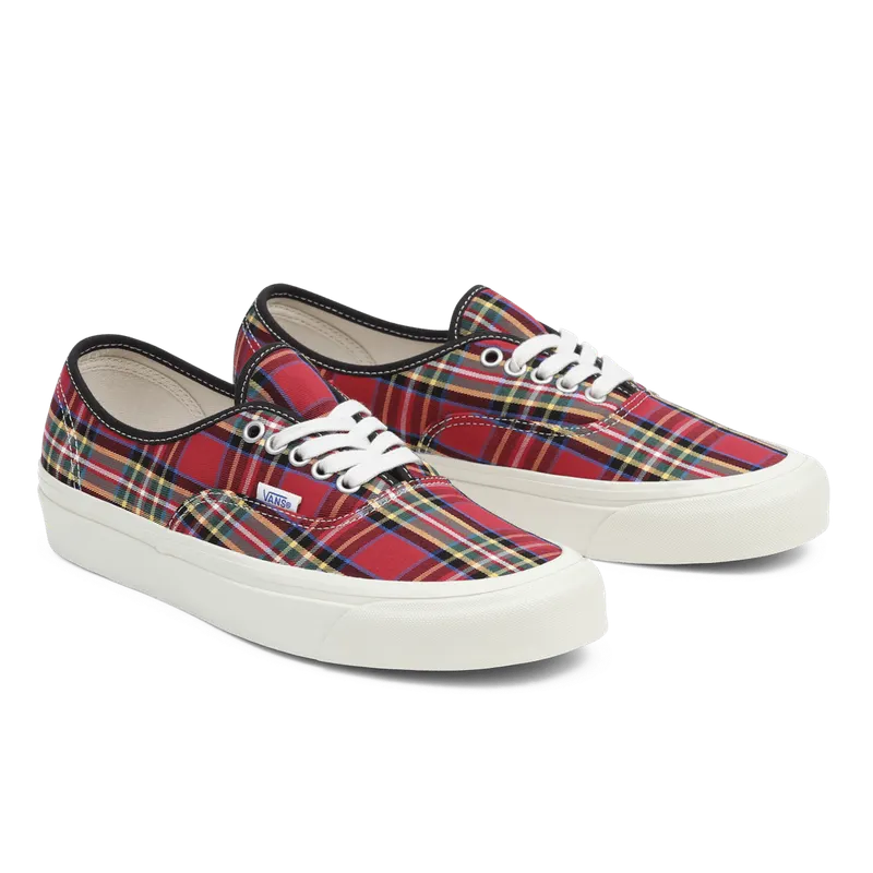 VANS Authentic 44 Dx Rood (VN0A5KX4RGR)
