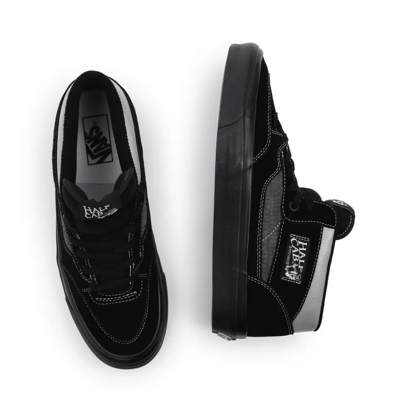 VANS Anaheim Factory Half Cab 33 Dx Zwart (VN0A5KX6B3C)