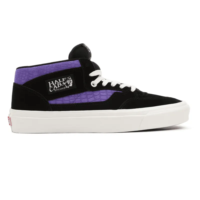 VANS Anaheim Factory Half Cab 33 Dx Zwart (VN0A5KX6B3D)
