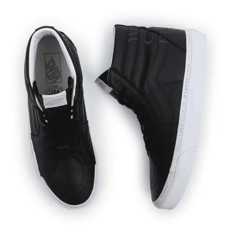 VANS Divine Energy Sk8-hi Zwart (VN0A7Q5NB6L)