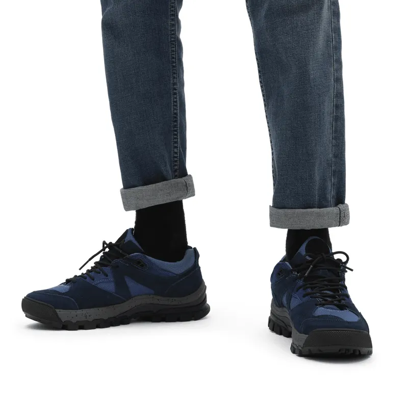 VANS Geo Amzn Trailhead Blauw (VN0A7TO2ASH)
