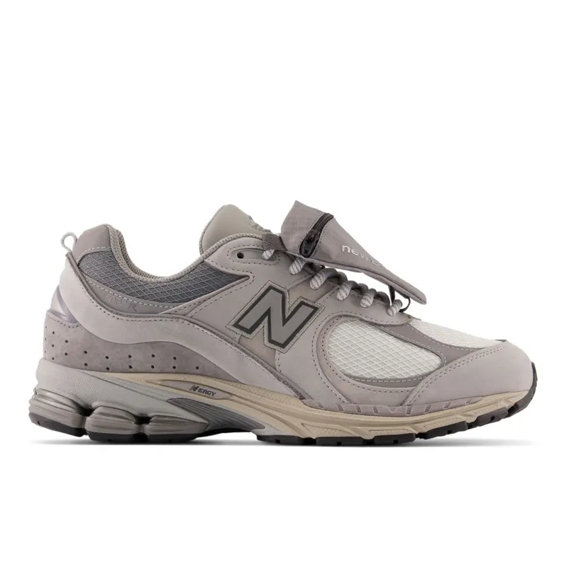 New Balance 2002R Team Away Grey / Dark Silver Metallic / Summer Fog (M2002RV1-39877)