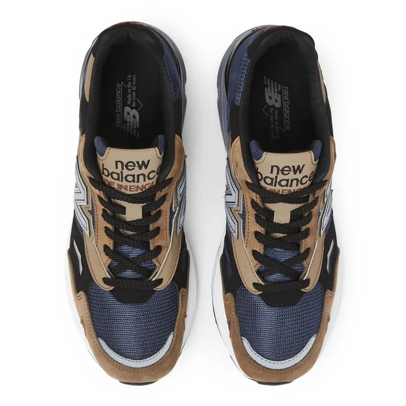 New Balance MADE in UK 920 Navy / Beige / Black (ML920V1-38998)