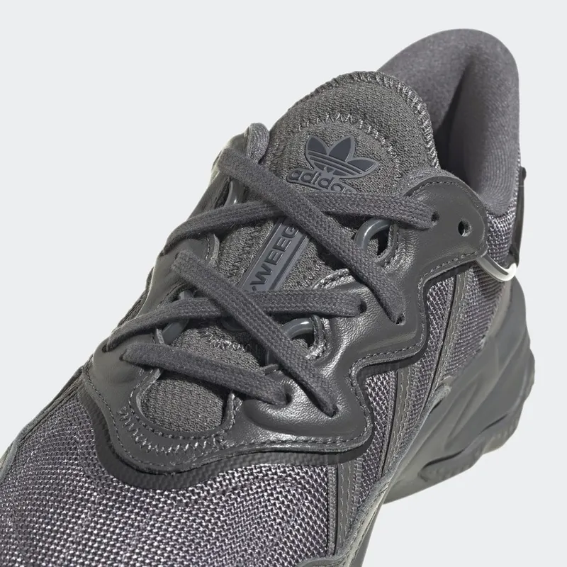 adidas OZWEEGO Grey Five / Grey Four / Core Black (GX1832)