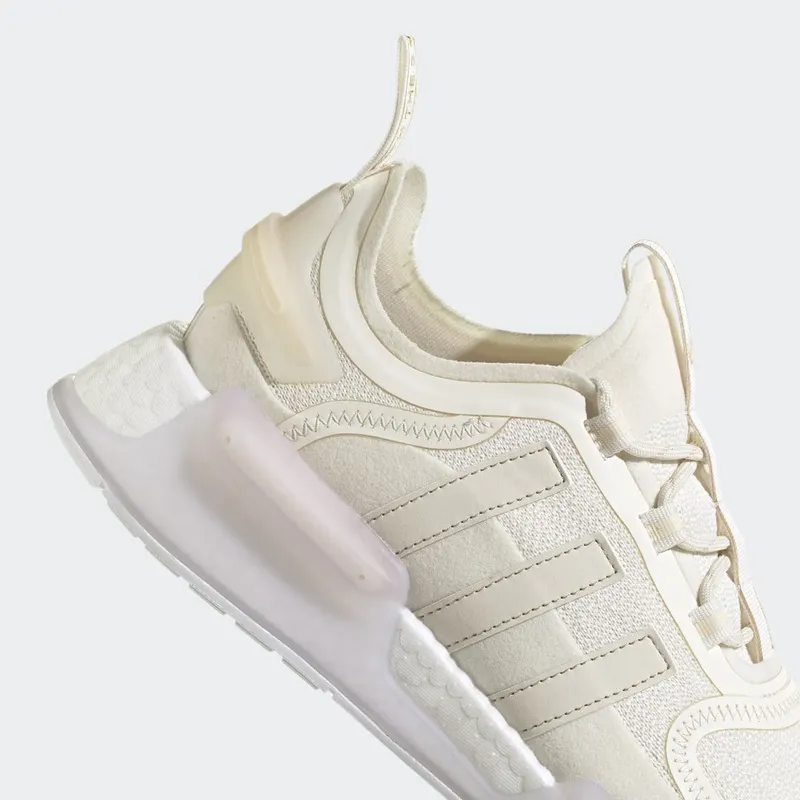 adidas NMD_V3 Cloud White / Magic Beige / Ecru Tint (GY6818)