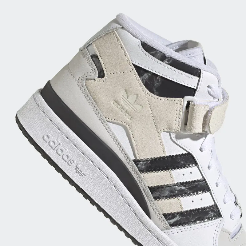 adidas Forum Mid Cloud White / Off White / Core Black (GY9506)