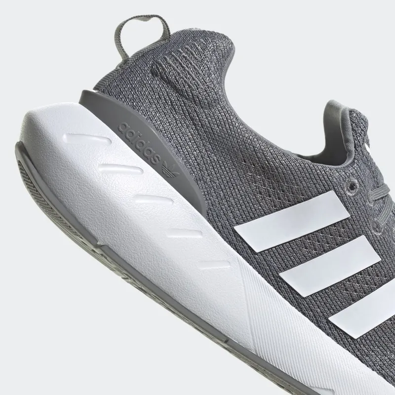 adidas Swift Run 22 Grey Three / Cloud White / Grey Four (GZ3495)
