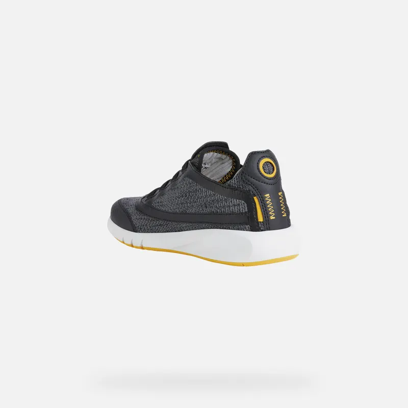 Geox Aeranter Boy black/yellow (J25BNA07TBCC0054)