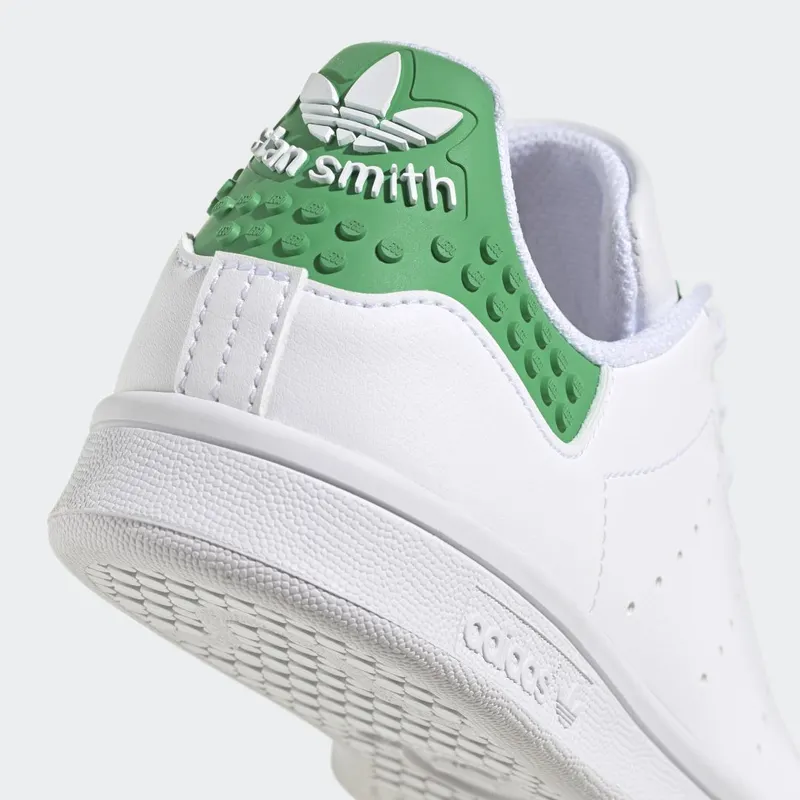 adidas STAN SMITH J Cloud White / Pantone / Core Black (GV8972)