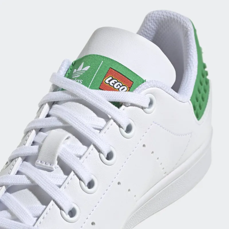 adidas STAN SMITH J Cloud White / Pantone / Core Black (GV8972)