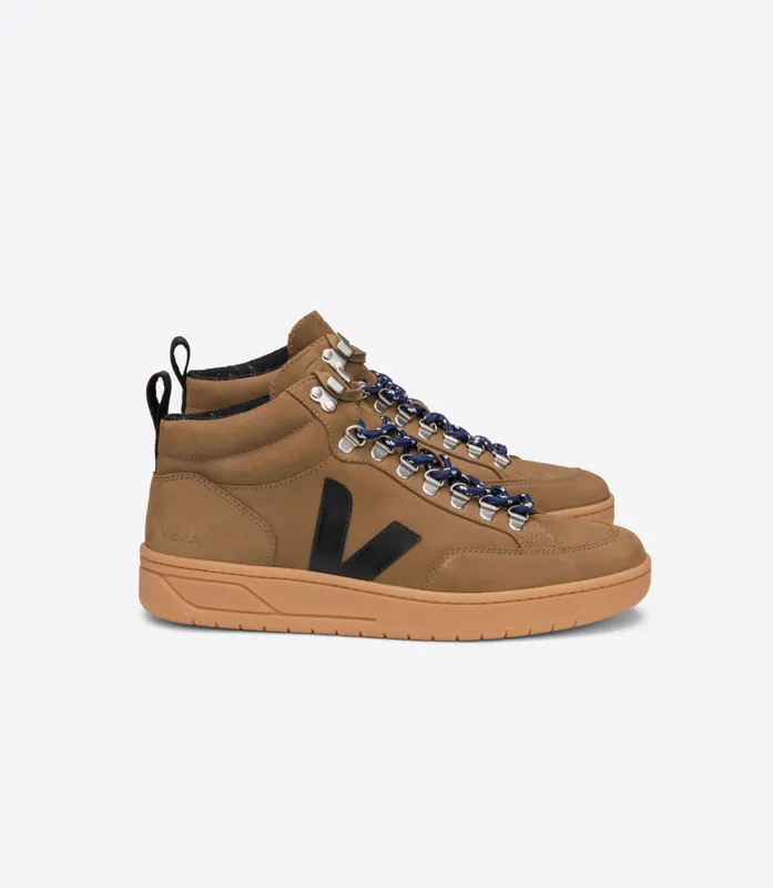 Veja RORAIMA NUBUCK TENT BLACK (QR1302659)