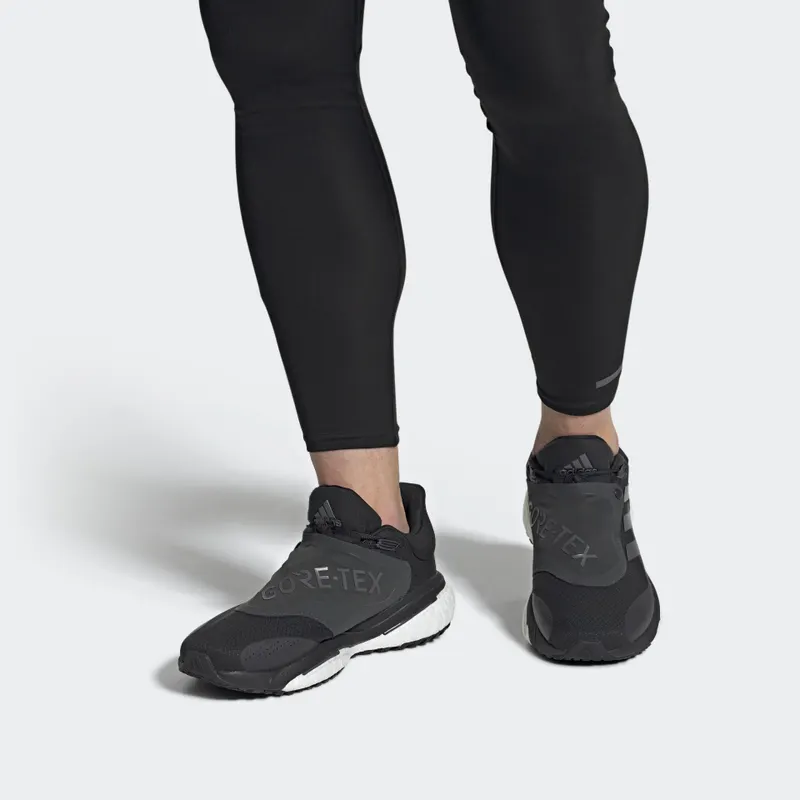 adidas Solar Glide 5 GORE-TEX Core Black / Grey Six / Carbon (GV8267)