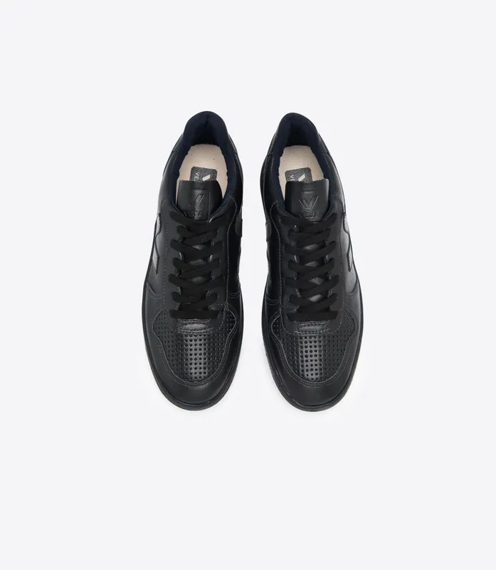 Veja V-10 BLACK BLACK SOLE (VX020001)