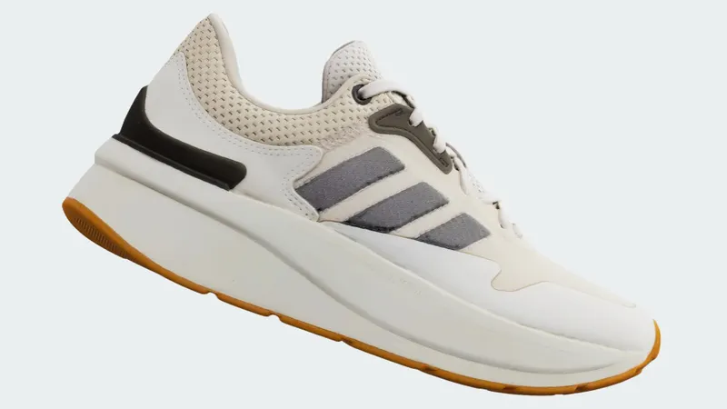 adidas ZNCHILL Lifestyle Running adizero Boston Sportswear Capsule Collection Cloud White / Core Black / Cloud White (GZ4901)