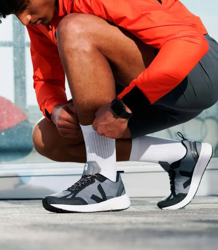 Veja CONDOR 2 ALVEOMESH CONCRETE BLACK (CL0102594)