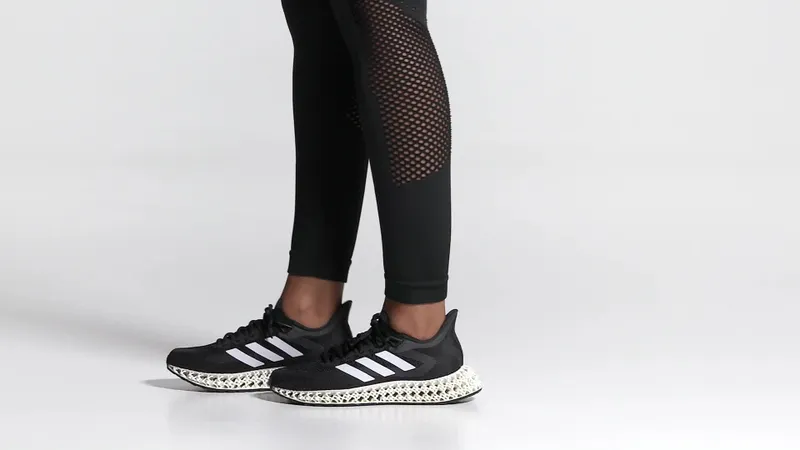 adidas adidas 4DFWD 2 Running Core Black / Cloud White / Carbon (GX9266)