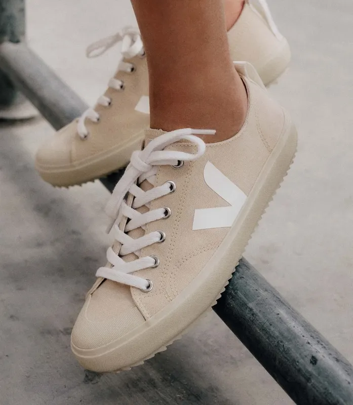 Veja NOVA CANVAS AREIA WHITE (NA0102948A)