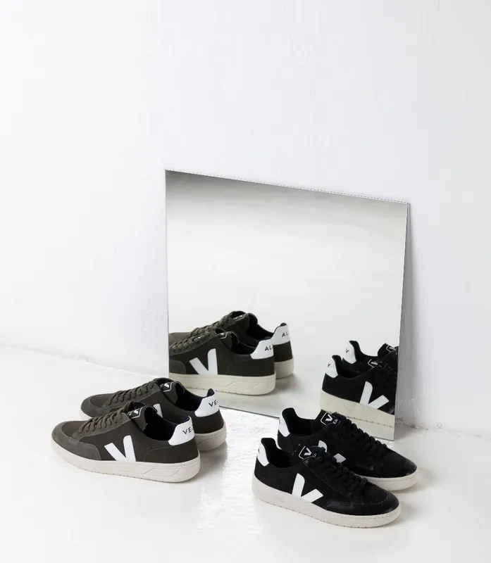 Veja V-12 B-MESH BLACK WHITE (XD011215)