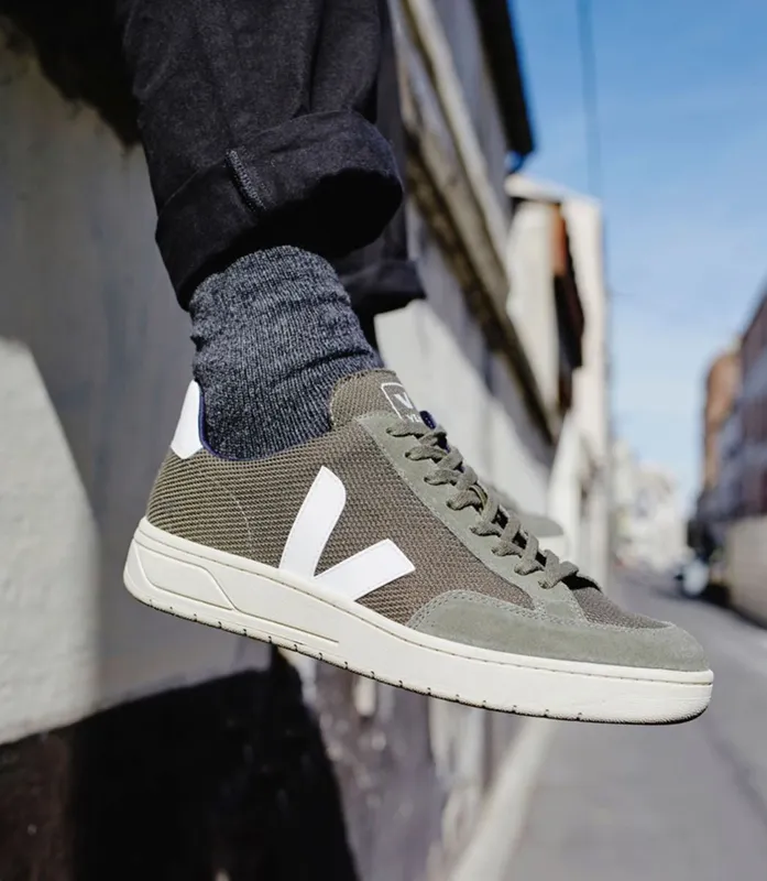 Veja V-12 VEGAN B-MESH OLIVE WHITE (XD0102820A)