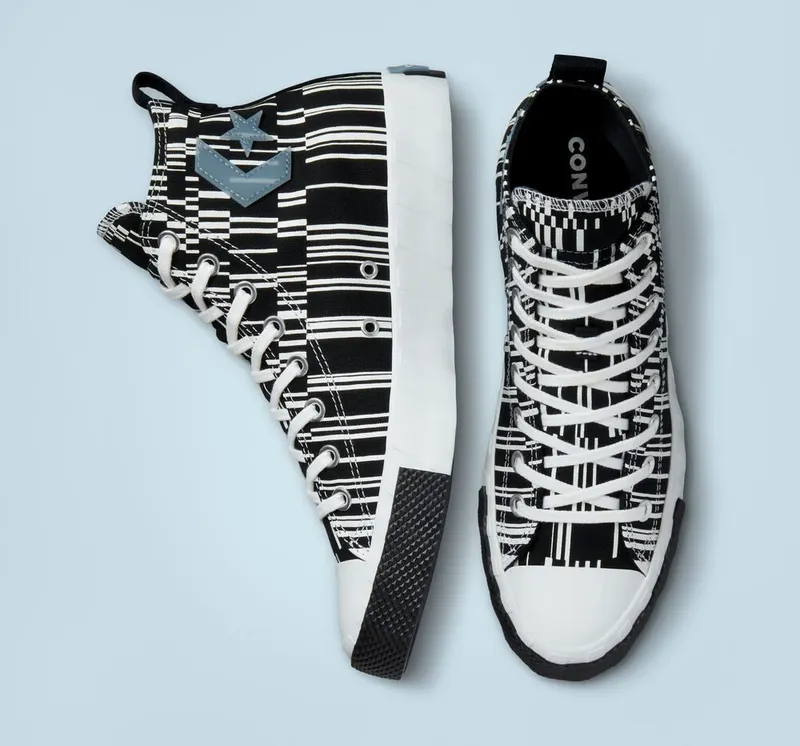 Converse UNT1TL3D Translucent Barcode Zwart/wit/indigo Oxide (A02599C)