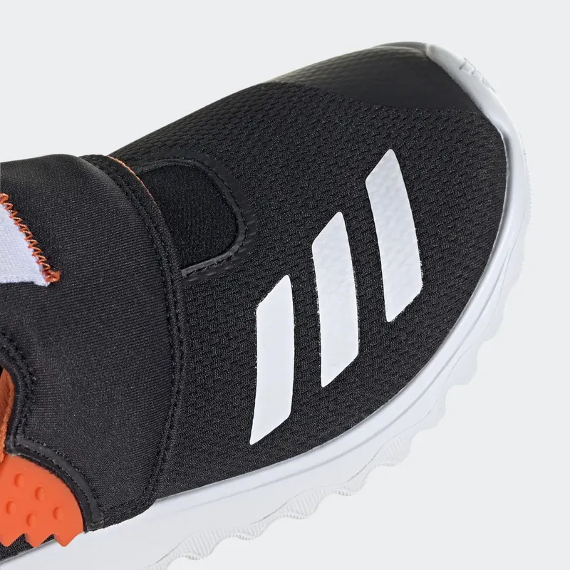 adidas Suru365 Slip-on Core Black / Cloud White / Impact Orange (GY6671)