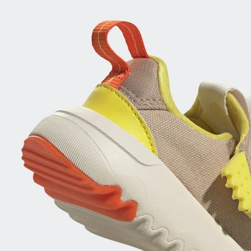 adidas adidas x Disney Suru365 Winnie the Pooh Instappers Magic Beige / Impact Yellow / Wonder White (GY6678)