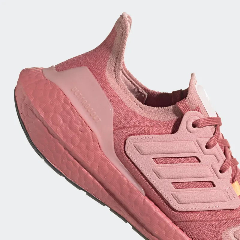 adidas Ultraboost 22 Wonder Red / Wonder Mauve / Bliss Orange (GX9133)