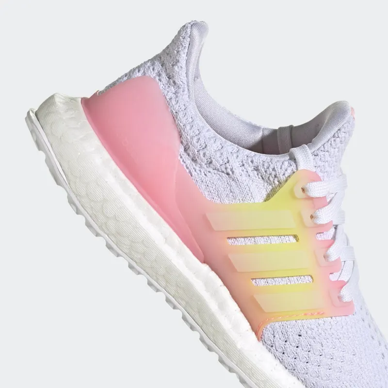 adidas Ultraboost 5.0 DNA Cloud White / Cloud White / Beam Pink (GZ5025)
