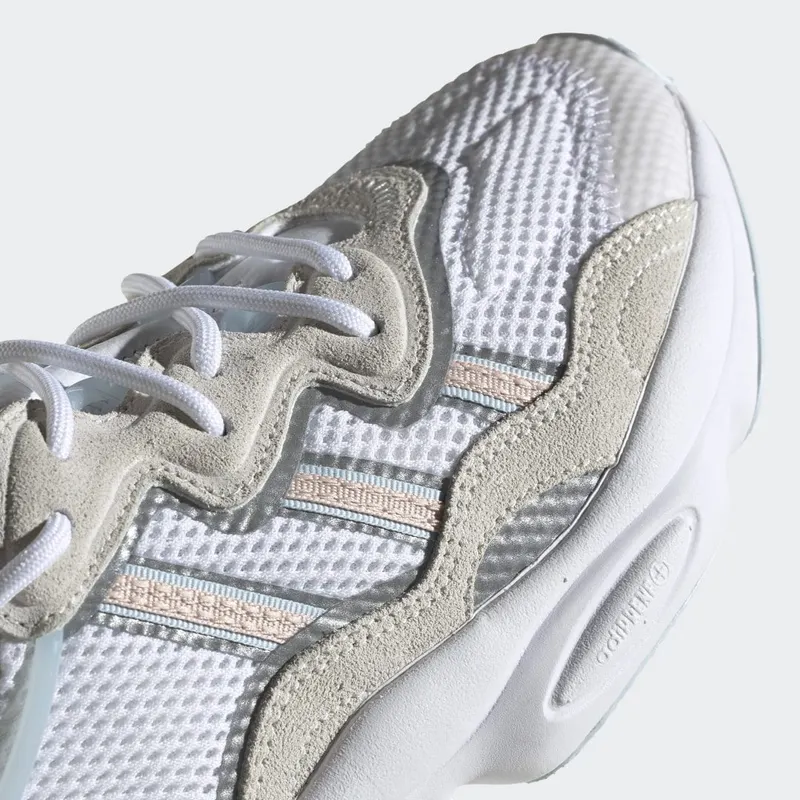 adidas OZWEEGO Cloud White / Sky Tint / Chalk White (FY3238)