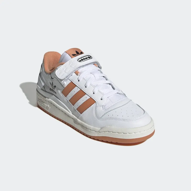 adidas Forum Low Cloud White / Hazy Copper / Core White (HQ8824)
