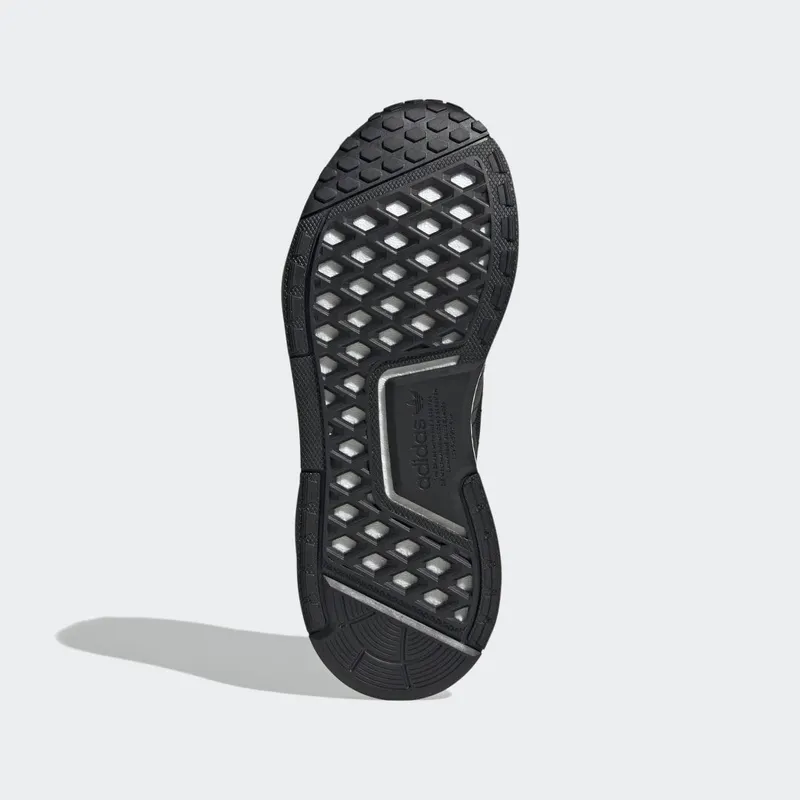adidas NMD_V3 Core Black / Core Black / Cloud White (GY4287)