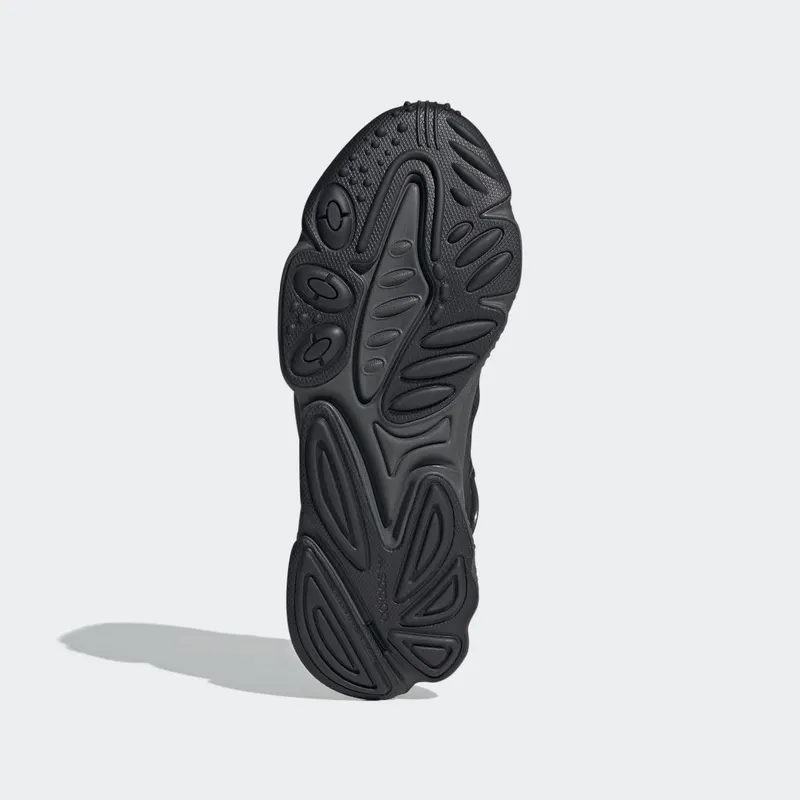 adidas OZWEEGO Core Black / Cloud White / Grey Six (GY6180)