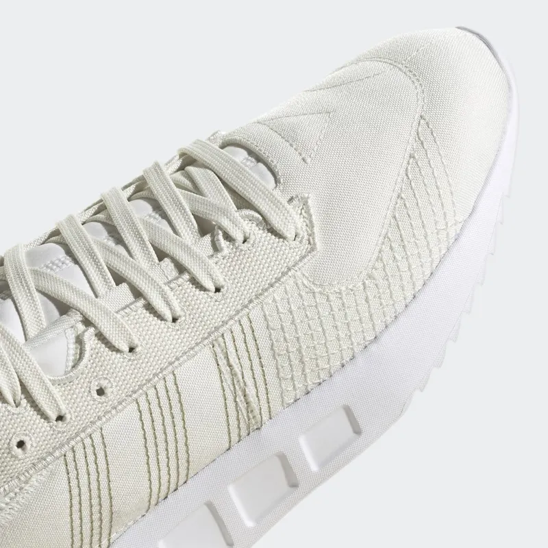 adidas Geodiver Primeblue Off White / Orbit Green / Cloud White (GZ6341)
