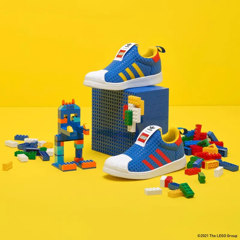 adidas adidas Superstar 360 x LEGOÂ® Shock Blue / Bold Orange / Eqt Yellow (H02730)