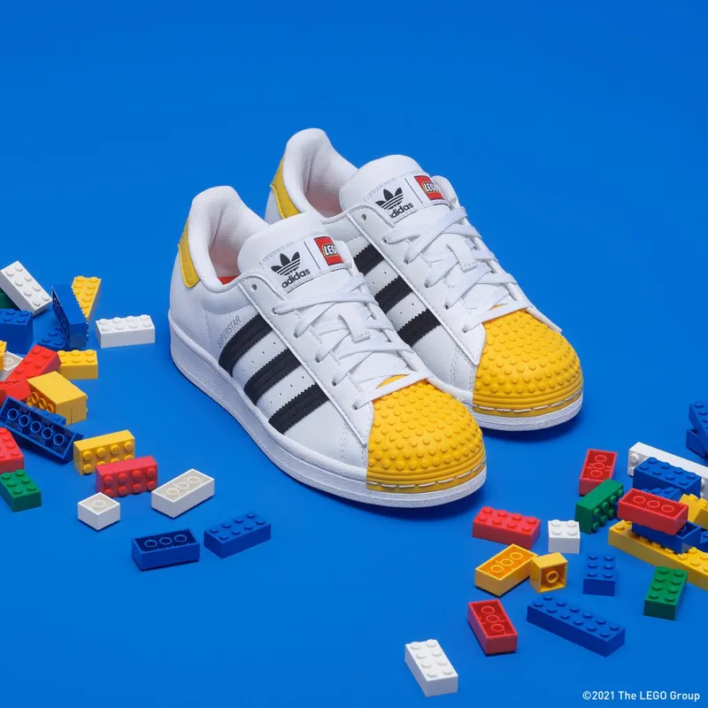 adidas adidas Superstar 360 x LEGOÂ® Cloud White / Core Black / Eqt Yellow (H03958)
