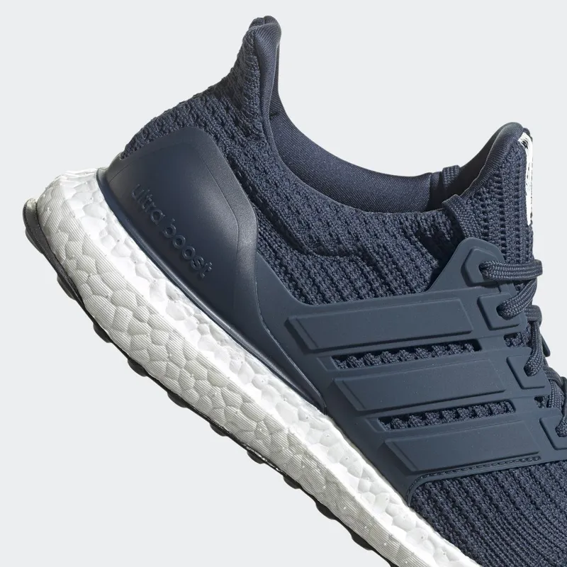 adidas Ultraboost 4.0 DNA Crew Navy / Crew Navy / Cloud White (H05246)
