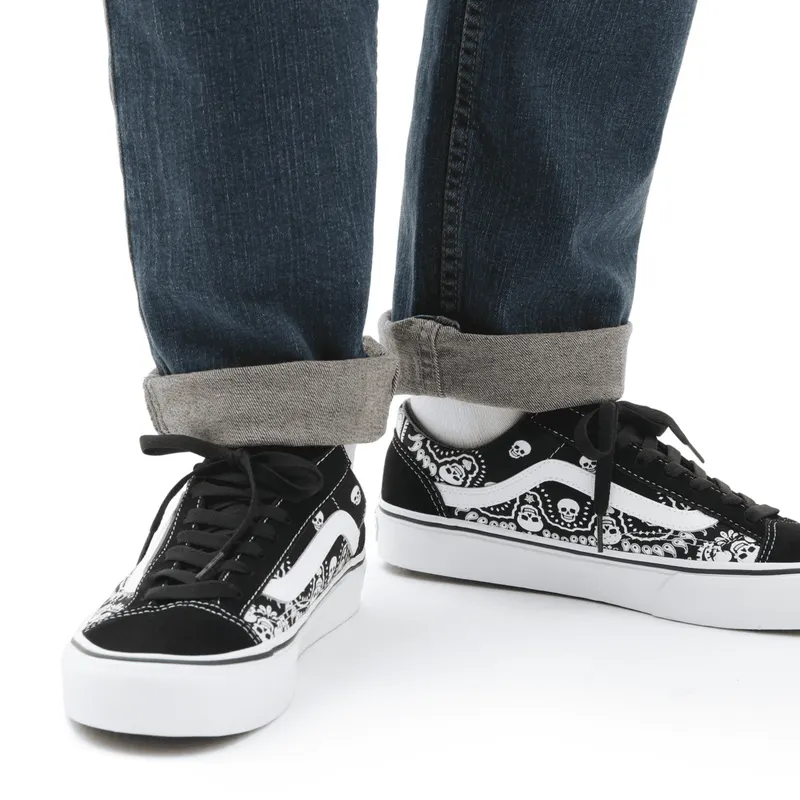 VANS Bandana Style 36 Zwart (VN0A54F6D9S)