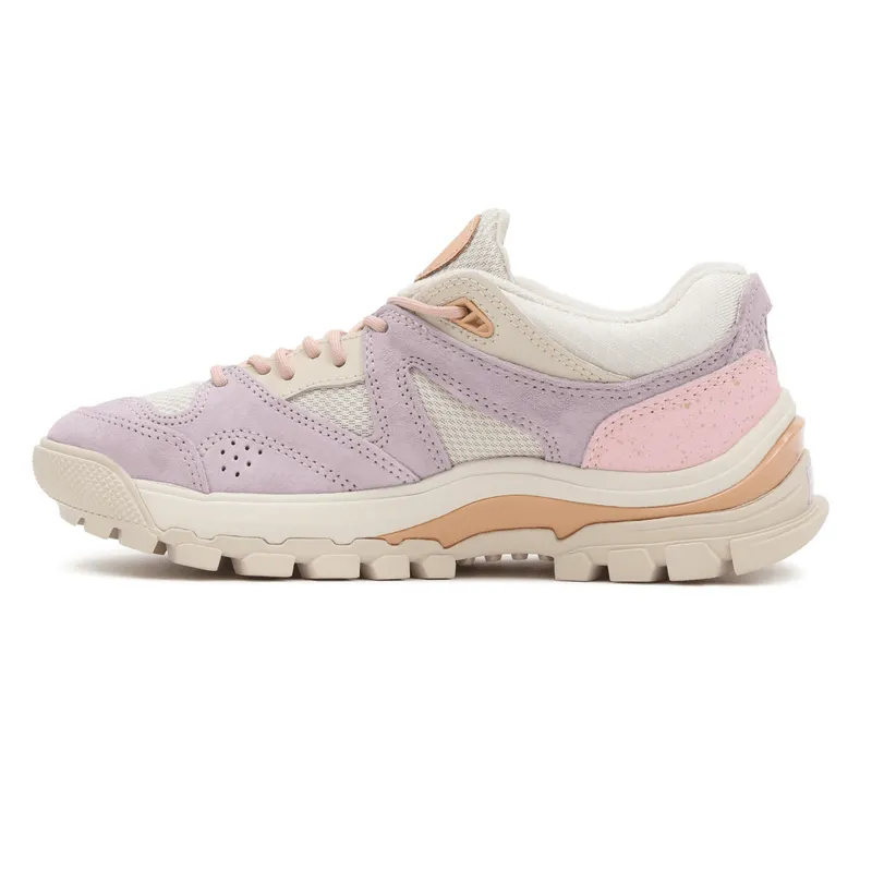 VANS Amzn Trailhead Roze (VN0A7TO2ASL)