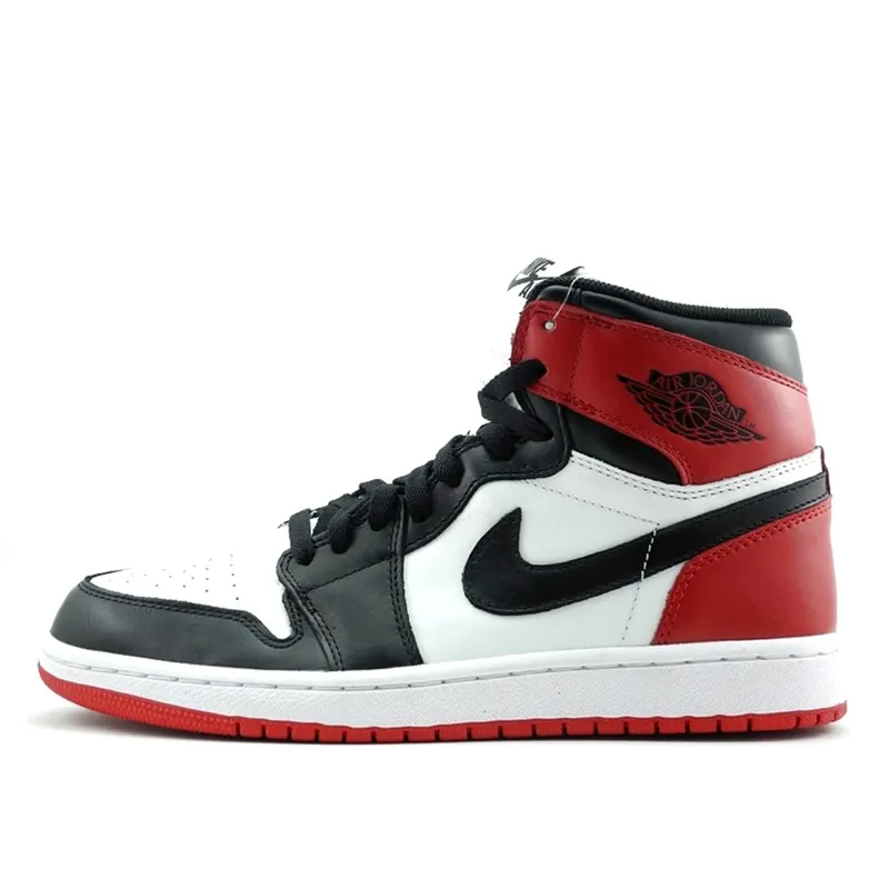 Air Jordan 1 Retro Black Toe (555088-184)