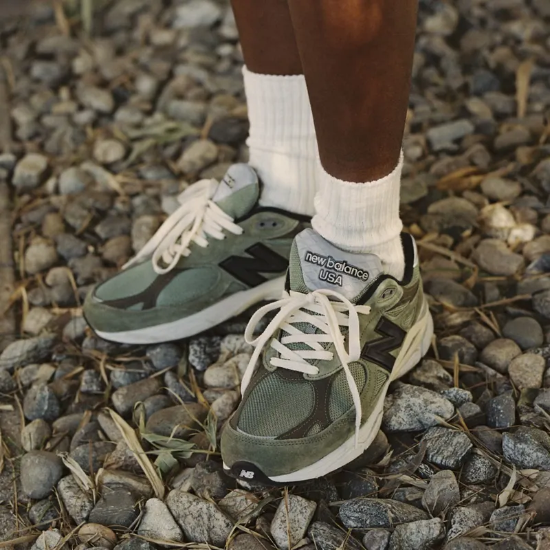New Balance x JJJJound 990v3 Olive (M990JD3)