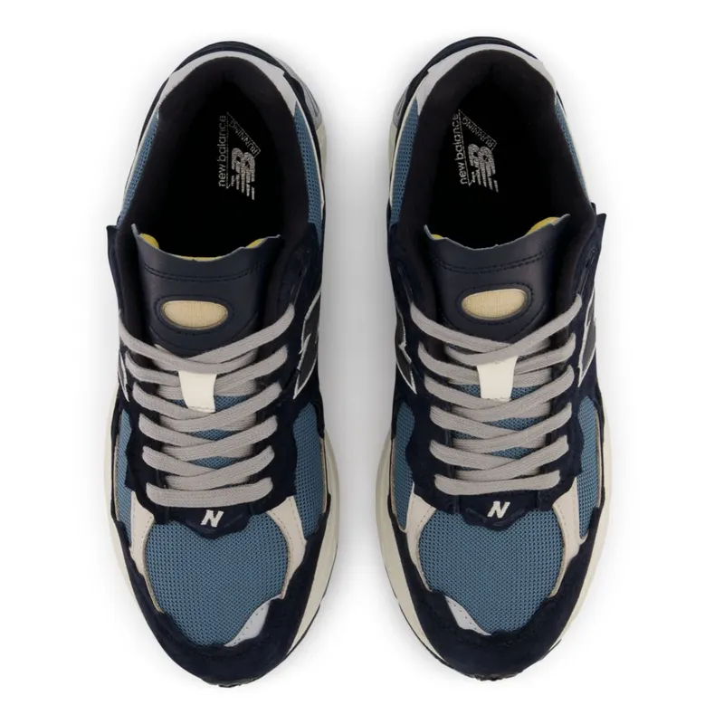 New Balance 2002R Protection Pack Navy (M2002RDF)
