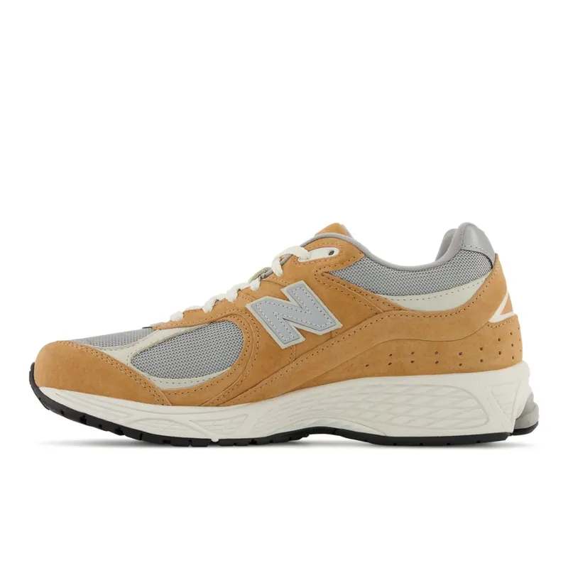 New Balance 2002R Sweet Caramel (M2002RHM)