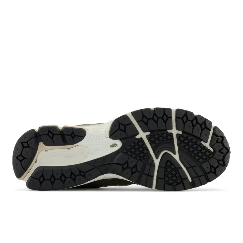 New Balance 2002R Dark Camo / Rich Earth (M2002RV1-37688)