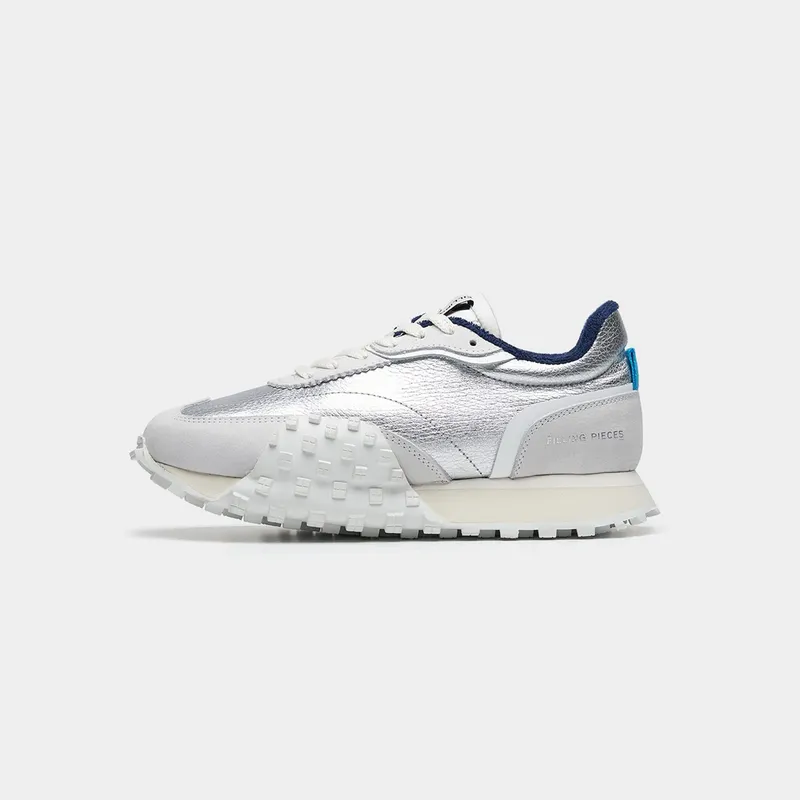 Filling Pieces Crease Runner Silver