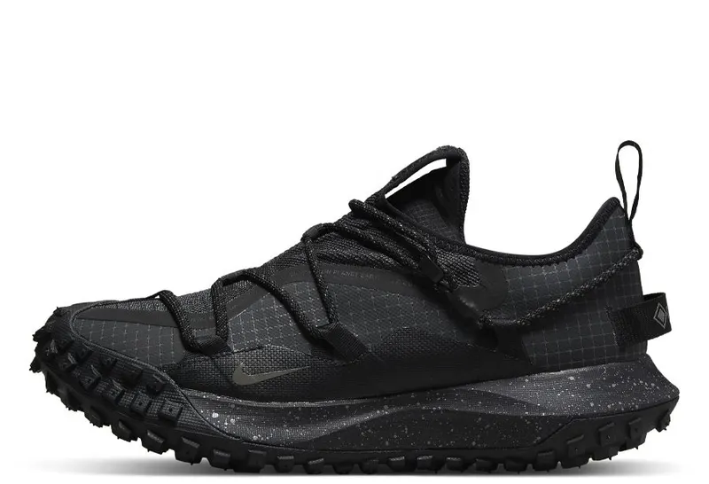 Nike ACG Mountain Fly Low GTX Black Volt (DD2861-002)